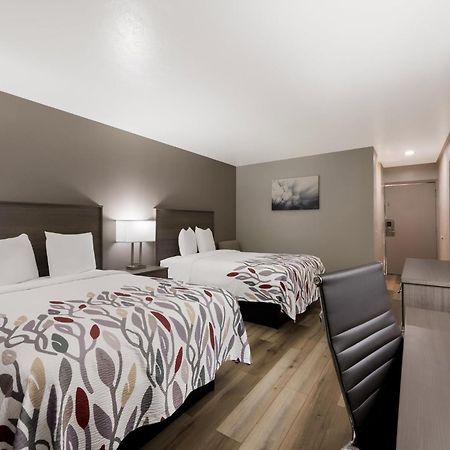 Red Roof Inn Madisonville Екстериор снимка