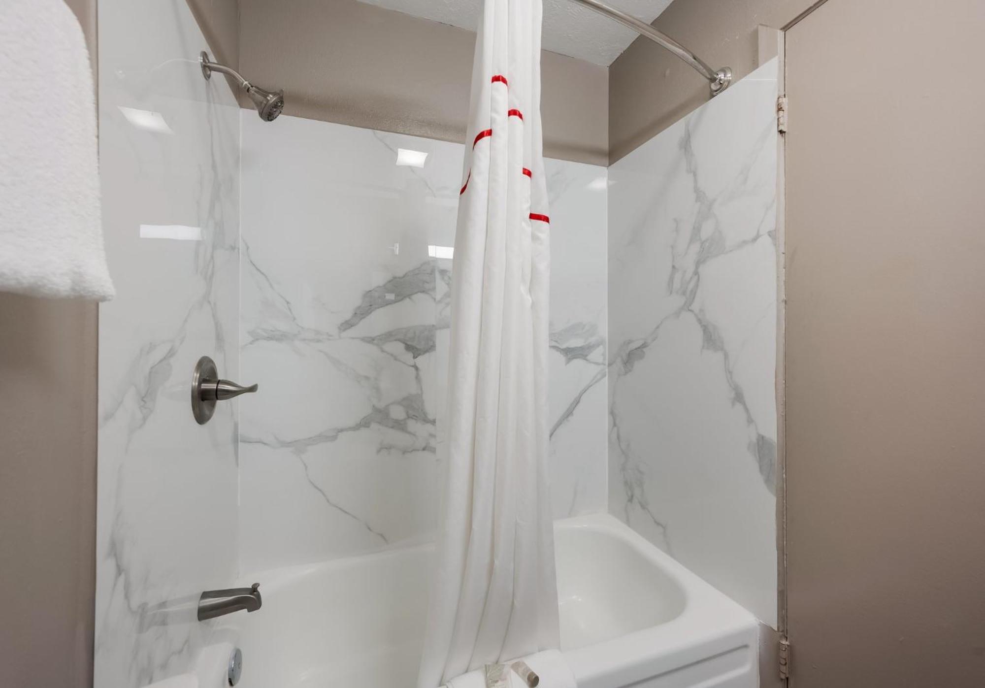 Red Roof Inn Madisonville Екстериор снимка