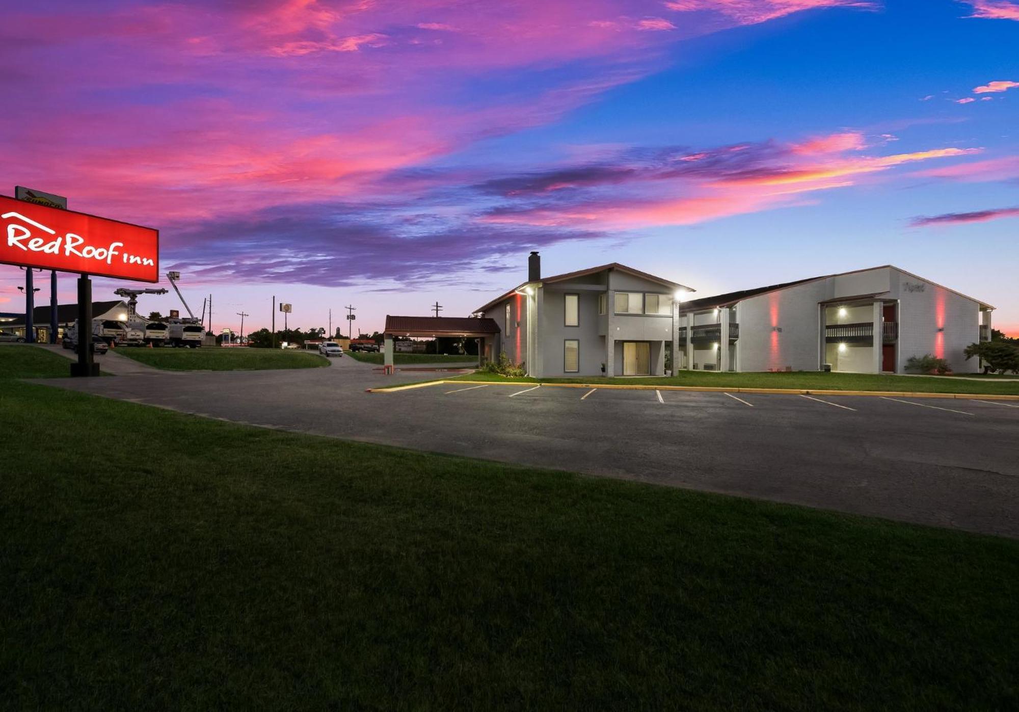 Red Roof Inn Madisonville Екстериор снимка