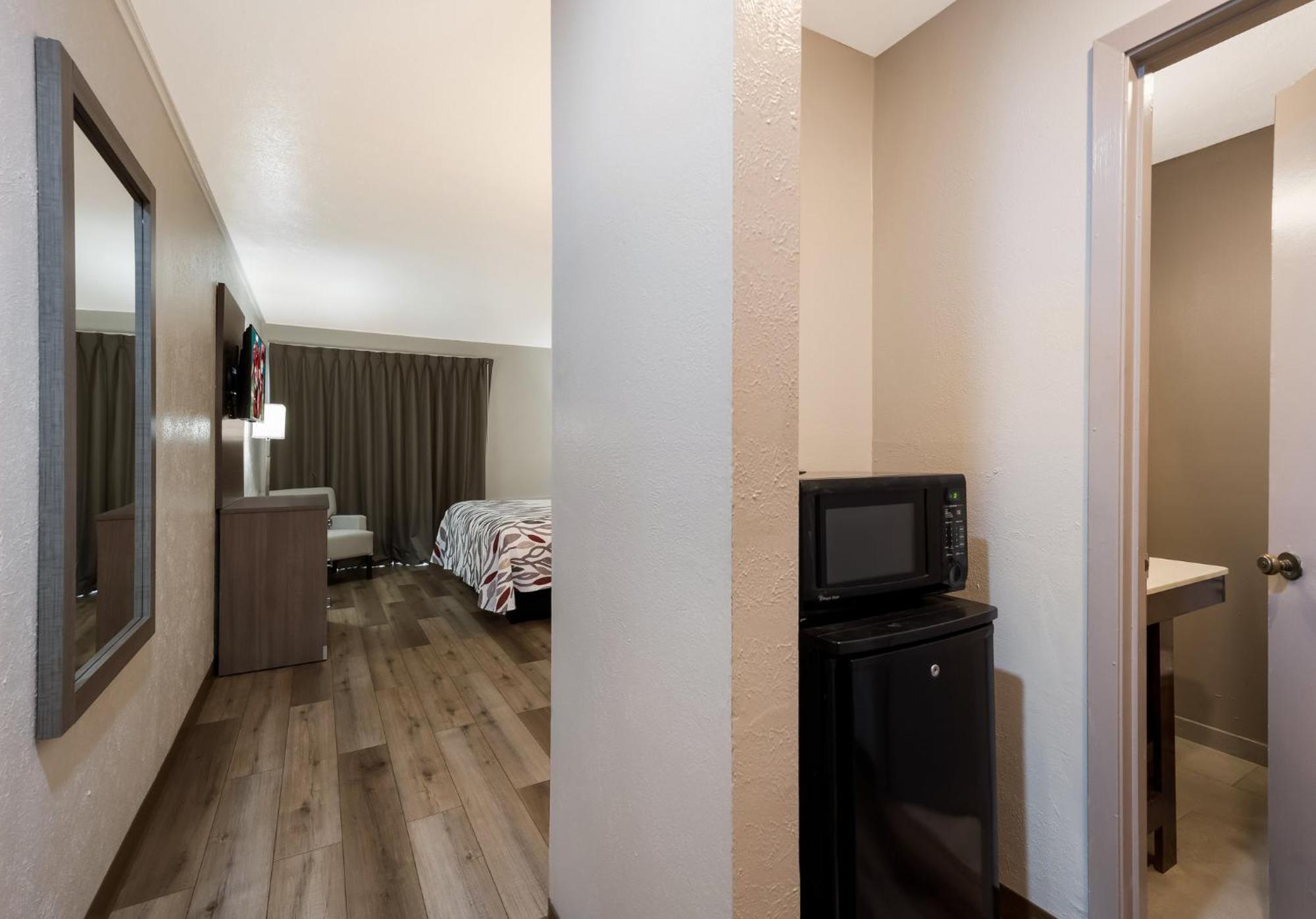 Red Roof Inn Madisonville Екстериор снимка