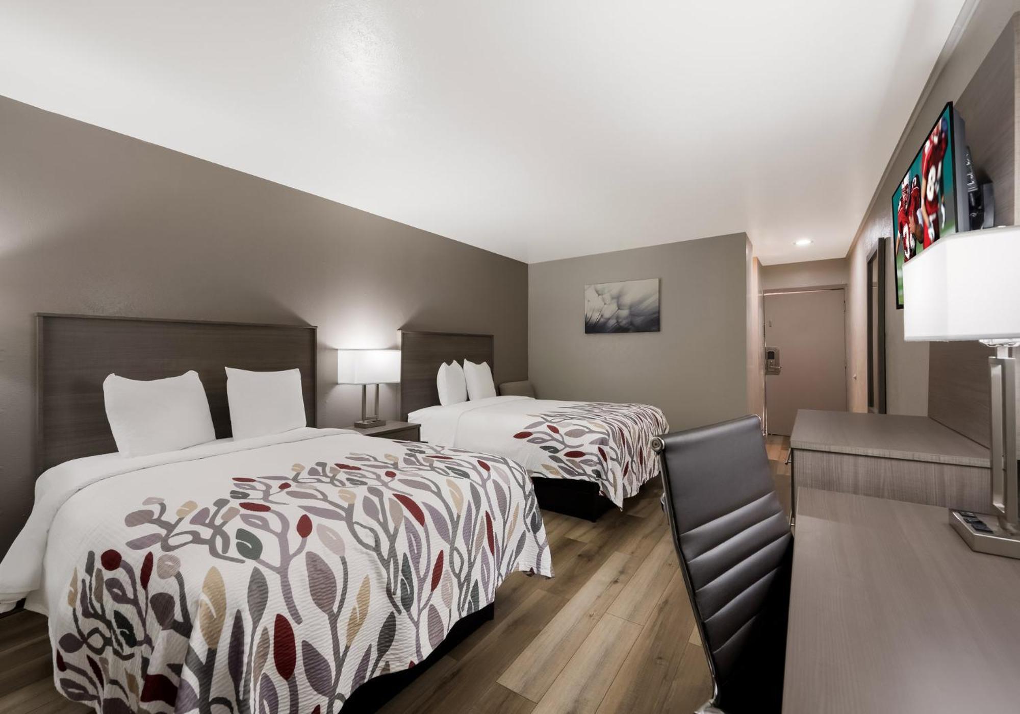 Red Roof Inn Madisonville Екстериор снимка