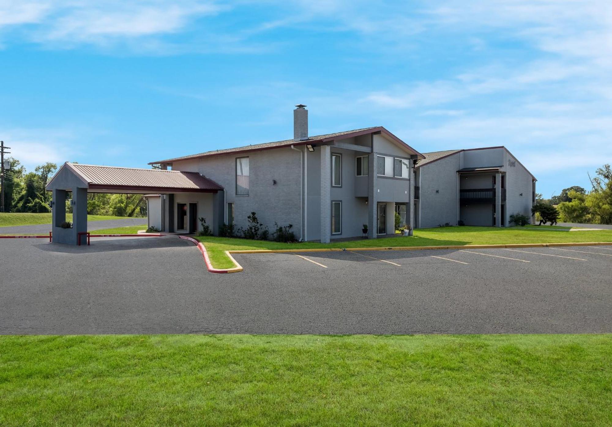 Red Roof Inn Madisonville Екстериор снимка