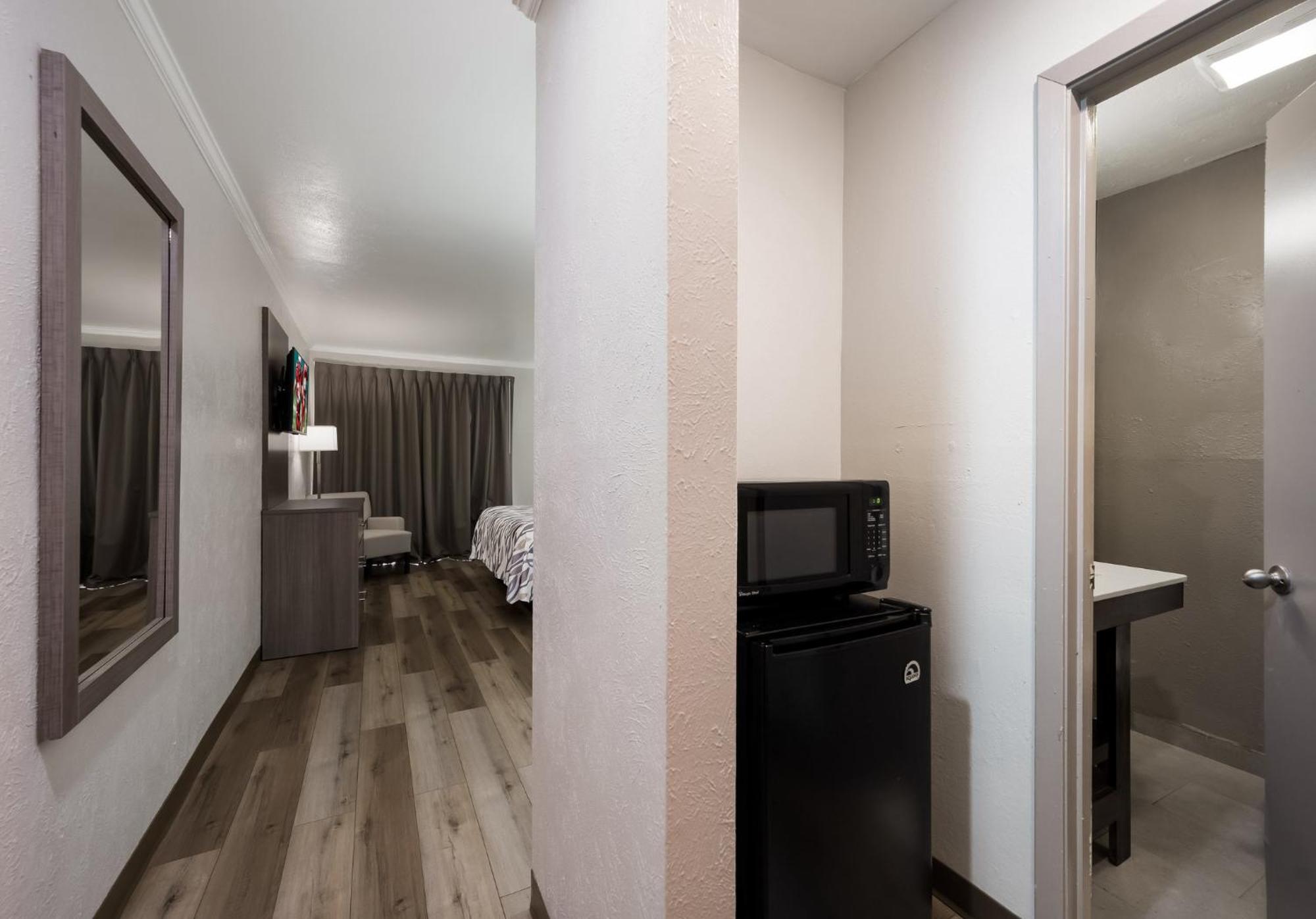 Red Roof Inn Madisonville Екстериор снимка